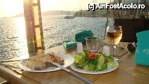 [P03] Pesiajul de pe terasa restaurantului principal e minunat, la fel ca si mancarea...  » foto by kelyboy
 - 
<span class="allrVoted glyphicon glyphicon-heart hidden" id="av475184"></span>
<a class="m-l-10 hidden" id="sv475184" onclick="voting_Foto_DelVot(,475184,2733)" role="button">șterge vot <span class="glyphicon glyphicon-remove"></span></a>
<a id="v9475184" class=" c-red"  onclick="voting_Foto_SetVot(475184)" role="button"><span class="glyphicon glyphicon-heart-empty"></span> <b>LIKE</b> = Votează poza</a> <img class="hidden"  id="f475184W9" src="/imagini/loader.gif" border="0" /><span class="AjErrMes hidden" id="e475184ErM"></span>