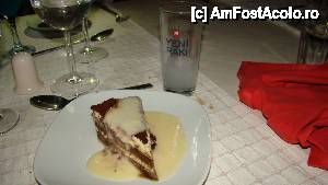 [P34] Hai ca la desert e mai simplu...  » foto by kelyboy
 - 
<span class="allrVoted glyphicon glyphicon-heart hidden" id="av475215"></span>
<a class="m-l-10 hidden" id="sv475215" onclick="voting_Foto_DelVot(,475215,2733)" role="button">șterge vot <span class="glyphicon glyphicon-remove"></span></a>
<a id="v9475215" class=" c-red"  onclick="voting_Foto_SetVot(475215)" role="button"><span class="glyphicon glyphicon-heart-empty"></span> <b>LIKE</b> = Votează poza</a> <img class="hidden"  id="f475215W9" src="/imagini/loader.gif" border="0" /><span class="AjErrMes hidden" id="e475215ErM"></span>