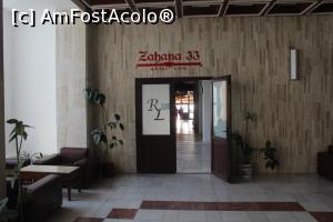 [P24] Intrarea în restaurant hotelului » foto by calincheita
 - 
<span class="allrVoted glyphicon glyphicon-heart hidden" id="av1005654"></span>
<a class="m-l-10 hidden" id="sv1005654" onclick="voting_Foto_DelVot(,1005654,2755)" role="button">șterge vot <span class="glyphicon glyphicon-remove"></span></a>
<a id="v91005654" class=" c-red"  onclick="voting_Foto_SetVot(1005654)" role="button"><span class="glyphicon glyphicon-heart-empty"></span> <b>LIKE</b> = Votează poza</a> <img class="hidden"  id="f1005654W9" src="/imagini/loader.gif" border="0" /><span class="AjErrMes hidden" id="e1005654ErM"></span>