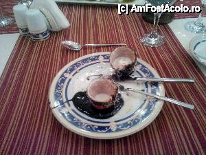 [P13] Desertul cald (ciocolata) si rece (inghetata) in acelasi timp, la restaurantul a la carte italian.  » foto by iusti1968
 - 
<span class="allrVoted glyphicon glyphicon-heart hidden" id="av551116"></span>
<a class="m-l-10 hidden" id="sv551116" onclick="voting_Foto_DelVot(,551116,2760)" role="button">șterge vot <span class="glyphicon glyphicon-remove"></span></a>
<a id="v9551116" class=" c-red"  onclick="voting_Foto_SetVot(551116)" role="button"><span class="glyphicon glyphicon-heart-empty"></span> <b>LIKE</b> = Votează poza</a> <img class="hidden"  id="f551116W9" src="/imagini/loader.gif" border="0" /><span class="AjErrMes hidden" id="e551116ErM"></span>