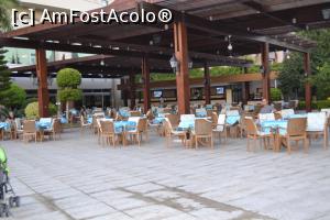 [P37] Terasa de langa piscina » foto by Roxelly
 - 
<span class="allrVoted glyphicon glyphicon-heart hidden" id="av725057"></span>
<a class="m-l-10 hidden" id="sv725057" onclick="voting_Foto_DelVot(,725057,2760)" role="button">șterge vot <span class="glyphicon glyphicon-remove"></span></a>
<a id="v9725057" class=" c-red"  onclick="voting_Foto_SetVot(725057)" role="button"><span class="glyphicon glyphicon-heart-empty"></span> <b>LIKE</b> = Votează poza</a> <img class="hidden"  id="f725057W9" src="/imagini/loader.gif" border="0" /><span class="AjErrMes hidden" id="e725057ErM"></span>