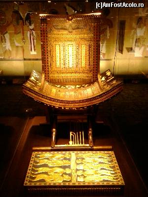 [P35] scaun folosit la ceremonii » foto by elenaadina
 - 
<span class="allrVoted glyphicon glyphicon-heart hidden" id="av682972"></span>
<a class="m-l-10 hidden" id="sv682972" onclick="voting_Foto_DelVot(,682972,2768)" role="button">șterge vot <span class="glyphicon glyphicon-remove"></span></a>
<a id="v9682972" class=" c-red"  onclick="voting_Foto_SetVot(682972)" role="button"><span class="glyphicon glyphicon-heart-empty"></span> <b>LIKE</b> = Votează poza</a> <img class="hidden"  id="f682972W9" src="/imagini/loader.gif" border="0" /><span class="AjErrMes hidden" id="e682972ErM"></span>