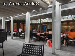 [P13] Zonă terasă restaurant » foto by Ccucu
 - 
<span class="allrVoted glyphicon glyphicon-heart hidden" id="av1100962"></span>
<a class="m-l-10 hidden" id="sv1100962" onclick="voting_Foto_DelVot(,1100962,2770)" role="button">șterge vot <span class="glyphicon glyphicon-remove"></span></a>
<a id="v91100962" class=" c-red"  onclick="voting_Foto_SetVot(1100962)" role="button"><span class="glyphicon glyphicon-heart-empty"></span> <b>LIKE</b> = Votează poza</a> <img class="hidden"  id="f1100962W9" src="/imagini/loader.gif" border="0" /><span class="AjErrMes hidden" id="e1100962ErM"></span>