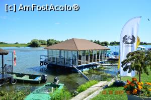 [P32] Ponton - restaurant » foto by KSV
 - 
<span class="allrVoted glyphicon glyphicon-heart hidden" id="av1176483"></span>
<a class="m-l-10 hidden" id="sv1176483" onclick="voting_Foto_DelVot(,1176483,2956)" role="button">șterge vot <span class="glyphicon glyphicon-remove"></span></a>
<a id="v91176483" class=" c-red"  onclick="voting_Foto_SetVot(1176483)" role="button"><span class="glyphicon glyphicon-heart-empty"></span> <b>LIKE</b> = Votează poza</a> <img class="hidden"  id="f1176483W9" src="/imagini/loader.gif" border="0" /><span class="AjErrMes hidden" id="e1176483ErM"></span>