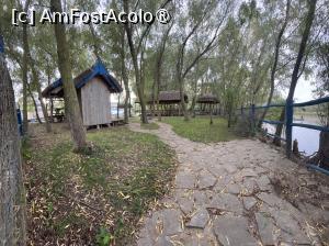 [P15] Un spațiu amenajat pe insula din spatele pensiunii unde ne-am cazat » foto by raluca banu
 - 
<span class="allrVoted glyphicon glyphicon-heart hidden" id="av1503065"></span>
<a class="m-l-10 hidden" id="sv1503065" onclick="voting_Foto_DelVot(,1503065,2956)" role="button">șterge vot <span class="glyphicon glyphicon-remove"></span></a>
<a id="v91503065" class=" c-red"  onclick="voting_Foto_SetVot(1503065)" role="button"><span class="glyphicon glyphicon-heart-empty"></span> <b>LIKE</b> = Votează poza</a> <img class="hidden"  id="f1503065W9" src="/imagini/loader.gif" border="0" /><span class="AjErrMes hidden" id="e1503065ErM"></span>