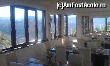 [P06] Dealul Trapezita vazut din restaurant Minihotel Rashev .Veliko Tarnovo,Bulgaria. » foto by traian.leuca †
 - 
<span class="allrVoted glyphicon glyphicon-heart hidden" id="av401328"></span>
<a class="m-l-10 hidden" id="sv401328" onclick="voting_Foto_DelVot(,401328,2994)" role="button">șterge vot <span class="glyphicon glyphicon-remove"></span></a>
<a id="v9401328" class=" c-red"  onclick="voting_Foto_SetVot(401328)" role="button"><span class="glyphicon glyphicon-heart-empty"></span> <b>LIKE</b> = Votează poza</a> <img class="hidden"  id="f401328W9" src="/imagini/loader.gif" border="0" /><span class="AjErrMes hidden" id="e401328ErM"></span>