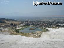[P04] Lacul de la baza Castelului de bumbac (Pamukkale) singurul ce face nota discordanta cu ce va urma... » foto by ileanaxperta*
 - 
<span class="allrVoted glyphicon glyphicon-heart hidden" id="av56807"></span>
<a class="m-l-10 hidden" id="sv56807" onclick="voting_Foto_DelVot(,56807,3039)" role="button">șterge vot <span class="glyphicon glyphicon-remove"></span></a>
<a id="v956807" class=" c-red"  onclick="voting_Foto_SetVot(56807)" role="button"><span class="glyphicon glyphicon-heart-empty"></span> <b>LIKE</b> = Votează poza</a> <img class="hidden"  id="f56807W9" src="/imagini/loader.gif" border="0" /><span class="AjErrMes hidden" id="e56807ErM"></span>