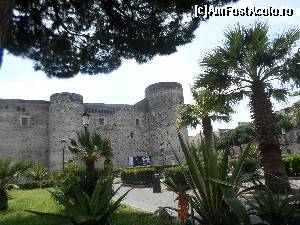 [P22] Pallazzo Ursino un reper istoric al orasului » foto by amero
 - 
<span class="allrVoted glyphicon glyphicon-heart hidden" id="av674874"></span>
<a class="m-l-10 hidden" id="sv674874" onclick="voting_Foto_DelVot(,674874,3109)" role="button">șterge vot <span class="glyphicon glyphicon-remove"></span></a>
<a id="v9674874" class=" c-red"  onclick="voting_Foto_SetVot(674874)" role="button"><span class="glyphicon glyphicon-heart-empty"></span> <b>LIKE</b> = Votează poza</a> <img class="hidden"  id="f674874W9" src="/imagini/loader.gif" border="0" /><span class="AjErrMes hidden" id="e674874ErM"></span>