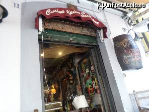 [P04] In imediata apropiere a Duomului se afla acest restaurant tipic Trattoria Siciliana Romantica, preturi usor peste medie insa servicii excelente si un decor autentic » foto by amero
 - 
<span class="allrVoted glyphicon glyphicon-heart hidden" id="av674828"></span>
<a class="m-l-10 hidden" id="sv674828" onclick="voting_Foto_DelVot(,674828,3109)" role="button">șterge vot <span class="glyphicon glyphicon-remove"></span></a>
<a id="v9674828" class=" c-red"  onclick="voting_Foto_SetVot(674828)" role="button"><span class="glyphicon glyphicon-heart-empty"></span> <b>LIKE</b> = Votează poza</a> <img class="hidden"  id="f674828W9" src="/imagini/loader.gif" border="0" /><span class="AjErrMes hidden" id="e674828ErM"></span>