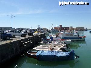 [P08] imagine din portul turistic al Cataniei » foto by amero
 - 
<span class="allrVoted glyphicon glyphicon-heart hidden" id="av680386"></span>
<a class="m-l-10 hidden" id="sv680386" onclick="voting_Foto_DelVot(,680386,3109)" role="button">șterge vot <span class="glyphicon glyphicon-remove"></span></a>
<a id="v9680386" class=" c-red"  onclick="voting_Foto_SetVot(680386)" role="button"><span class="glyphicon glyphicon-heart-empty"></span> <b>LIKE</b> = Votează poza</a> <img class="hidden"  id="f680386W9" src="/imagini/loader.gif" border="0" /><span class="AjErrMes hidden" id="e680386ErM"></span>