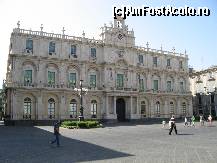 [P05] Piata Universitatii din Catania » foto by vlado2
 - 
<span class="allrVoted glyphicon glyphicon-heart hidden" id="av454681"></span>
<a class="m-l-10 hidden" id="sv454681" onclick="voting_Foto_DelVot(,454681,3109)" role="button">șterge vot <span class="glyphicon glyphicon-remove"></span></a>
<a id="v9454681" class=" c-red"  onclick="voting_Foto_SetVot(454681)" role="button"><span class="glyphicon glyphicon-heart-empty"></span> <b>LIKE</b> = Votează poza</a> <img class="hidden"  id="f454681W9" src="/imagini/loader.gif" border="0" /><span class="AjErrMes hidden" id="e454681ErM"></span>