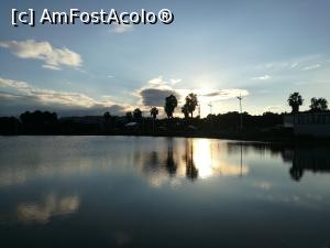 [P44] Reflexii » foto by crismis
 - 
<span class="allrVoted glyphicon glyphicon-heart hidden" id="av1049916"></span>
<a class="m-l-10 hidden" id="sv1049916" onclick="voting_Foto_DelVot(,1049916,3109)" role="button">șterge vot <span class="glyphicon glyphicon-remove"></span></a>
<a id="v91049916" class=" c-red"  onclick="voting_Foto_SetVot(1049916)" role="button"><span class="glyphicon glyphicon-heart-empty"></span> <b>LIKE</b> = Votează poza</a> <img class="hidden"  id="f1049916W9" src="/imagini/loader.gif" border="0" /><span class="AjErrMes hidden" id="e1049916ErM"></span>