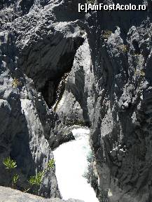 [P07] Apa involburata in defileu . » foto by cronung
 - 
<span class="allrVoted glyphicon glyphicon-heart hidden" id="av20020"></span>
<a class="m-l-10 hidden" id="sv20020" onclick="voting_Foto_DelVot(,20020,3109)" role="button">șterge vot <span class="glyphicon glyphicon-remove"></span></a>
<a id="v920020" class=" c-red"  onclick="voting_Foto_SetVot(20020)" role="button"><span class="glyphicon glyphicon-heart-empty"></span> <b>LIKE</b> = Votează poza</a> <img class="hidden"  id="f20020W9" src="/imagini/loader.gif" border="0" /><span class="AjErrMes hidden" id="e20020ErM"></span>