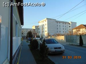 [P23] strada Timisoara, la capatul ei daca o iei la stânga sunt magazinele Lidl si Penny iar la dreapta ajungi in centrul orasului » foto by Yolanda
 - 
<span class="allrVoted glyphicon glyphicon-heart hidden" id="av1063349"></span>
<a class="m-l-10 hidden" id="sv1063349" onclick="voting_Foto_DelVot(,1063349,3120)" role="button">șterge vot <span class="glyphicon glyphicon-remove"></span></a>
<a id="v91063349" class=" c-red"  onclick="voting_Foto_SetVot(1063349)" role="button"><span class="glyphicon glyphicon-heart-empty"></span> <b>LIKE</b> = Votează poza</a> <img class="hidden"  id="f1063349W9" src="/imagini/loader.gif" border="0" /><span class="AjErrMes hidden" id="e1063349ErM"></span>