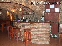 [P11] bar in crama » foto by cosminp
 - 
<span class="allrVoted glyphicon glyphicon-heart hidden" id="av14505"></span>
<a class="m-l-10 hidden" id="sv14505" onclick="voting_Foto_DelVot(,14505,3120)" role="button">șterge vot <span class="glyphicon glyphicon-remove"></span></a>
<a id="v914505" class=" c-red"  onclick="voting_Foto_SetVot(14505)" role="button"><span class="glyphicon glyphicon-heart-empty"></span> <b>LIKE</b> = Votează poza</a> <img class="hidden"  id="f14505W9" src="/imagini/loader.gif" border="0" /><span class="AjErrMes hidden" id="e14505ErM"></span>