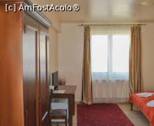 [P12] Interior cameră » foto by Michi
 - 
<span class="allrVoted glyphicon glyphicon-heart hidden" id="av1499446"></span>
<a class="m-l-10 hidden" id="sv1499446" onclick="voting_Foto_DelVot(,1499446,3120)" role="button">șterge vot <span class="glyphicon glyphicon-remove"></span></a>
<a id="v91499446" class=" c-red"  onclick="voting_Foto_SetVot(1499446)" role="button"><span class="glyphicon glyphicon-heart-empty"></span> <b>LIKE</b> = Votează poza</a> <img class="hidden"  id="f1499446W9" src="/imagini/loader.gif" border="0" /><span class="AjErrMes hidden" id="e1499446ErM"></span>