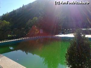 [P08] piscina exterioara in noiembrie » foto by lady_anca81
 - 
<span class="allrVoted glyphicon glyphicon-heart hidden" id="av572346"></span>
<a class="m-l-10 hidden" id="sv572346" onclick="voting_Foto_DelVot(,572346,3127)" role="button">șterge vot <span class="glyphicon glyphicon-remove"></span></a>
<a id="v9572346" class=" c-red"  onclick="voting_Foto_SetVot(572346)" role="button"><span class="glyphicon glyphicon-heart-empty"></span> <b>LIKE</b> = Votează poza</a> <img class="hidden"  id="f572346W9" src="/imagini/loader.gif" border="0" /><span class="AjErrMes hidden" id="e572346ErM"></span>