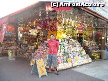 [P05] Acesta este magazinul de unde am cumparat rahat turcesc si mirodenii plus patronul » foto by Leteacristina
 - 
<span class="allrVoted glyphicon glyphicon-heart hidden" id="av182026"></span>
<a class="m-l-10 hidden" id="sv182026" onclick="voting_Foto_DelVot(,182026,3144)" role="button">șterge vot <span class="glyphicon glyphicon-remove"></span></a>
<a id="v9182026" class=" c-red"  onclick="voting_Foto_SetVot(182026)" role="button"><span class="glyphicon glyphicon-heart-empty"></span> <b>LIKE</b> = Votează poza</a> <img class="hidden"  id="f182026W9" src="/imagini/loader.gif" border="0" /><span class="AjErrMes hidden" id="e182026ErM"></span>