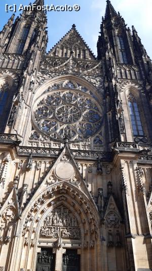 [P19] Catedrala Sf. Vitus » foto by Carmen Ion
 - 
<span class="allrVoted glyphicon glyphicon-heart hidden" id="av1286933"></span>
<a class="m-l-10 hidden" id="sv1286933" onclick="voting_Foto_DelVot(,1286933,3167)" role="button">șterge vot <span class="glyphicon glyphicon-remove"></span></a>
<a id="v91286933" class=" c-red"  onclick="voting_Foto_SetVot(1286933)" role="button"><span class="glyphicon glyphicon-heart-empty"></span> <b>LIKE</b> = Votează poza</a> <img class="hidden"  id="f1286933W9" src="/imagini/loader.gif" border="0" /><span class="AjErrMes hidden" id="e1286933ErM"></span>