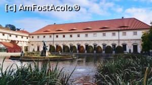 [P02] Palatul și grădina Wallenstein - iazul cu statuile lui Hercule și naiadelor » foto by Carmen Ion
 - 
<span class="allrVoted glyphicon glyphicon-heart hidden" id="av1287383"></span>
<a class="m-l-10 hidden" id="sv1287383" onclick="voting_Foto_DelVot(,1287383,3167)" role="button">șterge vot <span class="glyphicon glyphicon-remove"></span></a>
<a id="v91287383" class=" c-red"  onclick="voting_Foto_SetVot(1287383)" role="button"><span class="glyphicon glyphicon-heart-empty"></span> <b>LIKE</b> = Votează poza</a> <img class="hidden"  id="f1287383W9" src="/imagini/loader.gif" border="0" /><span class="AjErrMes hidden" id="e1287383ErM"></span>