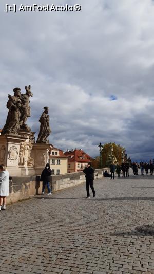 [P64] Podul Carol - Hristos &icirc;ntre Sf. Cosma și Damian » foto by Carmen Ion
 - 
<span class="allrVoted glyphicon glyphicon-heart hidden" id="av1287445"></span>
<a class="m-l-10 hidden" id="sv1287445" onclick="voting_Foto_DelVot(,1287445,3167)" role="button">șterge vot <span class="glyphicon glyphicon-remove"></span></a>
<a id="v91287445" class=" c-red"  onclick="voting_Foto_SetVot(1287445)" role="button"><span class="glyphicon glyphicon-heart-empty"></span> <b>LIKE</b> = Votează poza</a> <img class="hidden"  id="f1287445W9" src="/imagini/loader.gif" border="0" /><span class="AjErrMes hidden" id="e1287445ErM"></span>