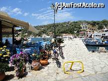 [P15] Portul din golful Vathi.  » foto by maryka
 - 
<span class="allrVoted glyphicon glyphicon-heart hidden" id="av425471"></span>
<a class="m-l-10 hidden" id="sv425471" onclick="voting_Foto_DelVot(,425471,3173)" role="button">șterge vot <span class="glyphicon glyphicon-remove"></span></a>
<a id="v9425471" class=" c-red"  onclick="voting_Foto_SetVot(425471)" role="button"><span class="glyphicon glyphicon-heart-empty"></span> <b>LIKE</b> = Votează poza</a> <img class="hidden"  id="f425471W9" src="/imagini/loader.gif" border="0" /><span class="AjErrMes hidden" id="e425471ErM"></span>