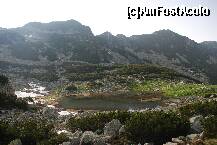 [P11] Lacul Pietrele , Muntii Retezat » foto by mariana
 - 
<span class="allrVoted glyphicon glyphicon-heart hidden" id="av161160"></span>
<a class="m-l-10 hidden" id="sv161160" onclick="voting_Foto_DelVot(,161160,3180)" role="button">șterge vot <span class="glyphicon glyphicon-remove"></span></a>
<a id="v9161160" class=" c-red"  onclick="voting_Foto_SetVot(161160)" role="button"><span class="glyphicon glyphicon-heart-empty"></span> <b>LIKE</b> = Votează poza</a> <img class="hidden"  id="f161160W9" src="/imagini/loader.gif" border="0" /><span class="AjErrMes hidden" id="e161160ErM"></span>