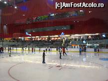 [P04] Patinoarul din Dubai Mall » foto by lizuk
 - 
<span class="allrVoted glyphicon glyphicon-heart hidden" id="av76386"></span>
<a class="m-l-10 hidden" id="sv76386" onclick="voting_Foto_DelVot(,76386,3199)" role="button">șterge vot <span class="glyphicon glyphicon-remove"></span></a>
<a id="v976386" class=" c-red"  onclick="voting_Foto_SetVot(76386)" role="button"><span class="glyphicon glyphicon-heart-empty"></span> <b>LIKE</b> = Votează poza</a> <img class="hidden"  id="f76386W9" src="/imagini/loader.gif" border="0" /><span class="AjErrMes hidden" id="e76386ErM"></span>