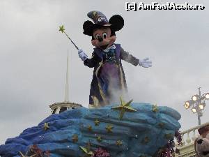 [P06] Imagine de la parada de pe carul alegoric cu Mickey » foto by ascomp*
 - 
<span class="allrVoted glyphicon glyphicon-heart hidden" id="av668628"></span>
<a class="m-l-10 hidden" id="sv668628" onclick="voting_Foto_DelVot(,668628,3203)" role="button">șterge vot <span class="glyphicon glyphicon-remove"></span></a>
<a id="v9668628" class=" c-red"  onclick="voting_Foto_SetVot(668628)" role="button"><span class="glyphicon glyphicon-heart-empty"></span> <b>LIKE</b> = Votează poza</a> <img class="hidden"  id="f668628W9" src="/imagini/loader.gif" border="0" /><span class="AjErrMes hidden" id="e668628ErM"></span>