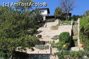 [P42] Balcic, Castelul și Grădina Botanică, Vila Prințului Nicolae, sus, vom merge mai târziu la ea... » foto by mprofeanu
 - 
<span class="allrVoted glyphicon glyphicon-heart hidden" id="av1217988"></span>
<a class="m-l-10 hidden" id="sv1217988" onclick="voting_Foto_DelVot(,1217988,3210)" role="button">șterge vot <span class="glyphicon glyphicon-remove"></span></a>
<a id="v91217988" class=" c-red"  onclick="voting_Foto_SetVot(1217988)" role="button"><span class="glyphicon glyphicon-heart-empty"></span> <b>LIKE</b> = Votează poza</a> <img class="hidden"  id="f1217988W9" src="/imagini/loader.gif" border="0" /><span class="AjErrMes hidden" id="e1217988ErM"></span>