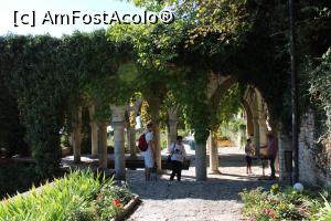 [P45] Balcic, Castelul și Grădina Botanică, Templul Apei - Nimfeum » foto by mprofeanu
 - 
<span class="allrVoted glyphicon glyphicon-heart hidden" id="av1217991"></span>
<a class="m-l-10 hidden" id="sv1217991" onclick="voting_Foto_DelVot(,1217991,3210)" role="button">șterge vot <span class="glyphicon glyphicon-remove"></span></a>
<a id="v91217991" class=" c-red"  onclick="voting_Foto_SetVot(1217991)" role="button"><span class="glyphicon glyphicon-heart-empty"></span> <b>LIKE</b> = Votează poza</a> <img class="hidden"  id="f1217991W9" src="/imagini/loader.gif" border="0" /><span class="AjErrMes hidden" id="e1217991ErM"></span>