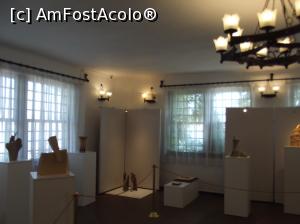 [P38] Castelul Reginei Maria - interior » foto by mishu
 - 
<span class="allrVoted glyphicon glyphicon-heart hidden" id="av798935"></span>
<a class="m-l-10 hidden" id="sv798935" onclick="voting_Foto_DelVot(,798935,3210)" role="button">șterge vot <span class="glyphicon glyphicon-remove"></span></a>
<a id="v9798935" class=" c-red"  onclick="voting_Foto_SetVot(798935)" role="button"><span class="glyphicon glyphicon-heart-empty"></span> <b>LIKE</b> = Votează poza</a> <img class="hidden"  id="f798935W9" src="/imagini/loader.gif" border="0" /><span class="AjErrMes hidden" id="e798935ErM"></span>