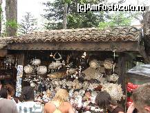 [P16] comercianti la iesirea din Domeniul Balcic » foto by mitzulik
 - 
<span class="allrVoted glyphicon glyphicon-heart hidden" id="av89356"></span>
<a class="m-l-10 hidden" id="sv89356" onclick="voting_Foto_DelVot(,89356,3210)" role="button">șterge vot <span class="glyphicon glyphicon-remove"></span></a>
<a id="v989356" class=" c-red"  onclick="voting_Foto_SetVot(89356)" role="button"><span class="glyphicon glyphicon-heart-empty"></span> <b>LIKE</b> = Votează poza</a> <img class="hidden"  id="f89356W9" src="/imagini/loader.gif" border="0" /><span class="AjErrMes hidden" id="e89356ErM"></span>