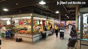 [P47] Alicante: in Mercado Central » foto by zuftim
 - 
<span class="allrVoted glyphicon glyphicon-heart hidden" id="av599909"></span>
<a class="m-l-10 hidden" id="sv599909" onclick="voting_Foto_DelVot(,599909,3218)" role="button">șterge vot <span class="glyphicon glyphicon-remove"></span></a>
<a id="v9599909" class=" c-red"  onclick="voting_Foto_SetVot(599909)" role="button"><span class="glyphicon glyphicon-heart-empty"></span> <b>LIKE</b> = Votează poza</a> <img class="hidden"  id="f599909W9" src="/imagini/loader.gif" border="0" /><span class="AjErrMes hidden" id="e599909ErM"></span>