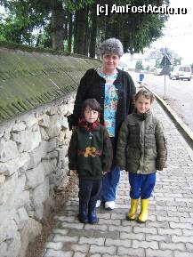 [P05] prietene de-o fotografie ('Ma cheama Anuta, maine este ziua mea' ... 'Si pe mine ma cheama Anuta. Maine este si ziua mea') » foto by adria
 - 
<span class="allrVoted glyphicon glyphicon-heart hidden" id="av76685"></span>
<a class="m-l-10 hidden" id="sv76685" onclick="voting_Foto_DelVot(,76685,3234)" role="button">șterge vot <span class="glyphicon glyphicon-remove"></span></a>
<a id="v976685" class=" c-red"  onclick="voting_Foto_SetVot(76685)" role="button"><span class="glyphicon glyphicon-heart-empty"></span> <b>LIKE</b> = Votează poza</a> <img class="hidden"  id="f76685W9" src="/imagini/loader.gif" border="0" /><span class="AjErrMes hidden" id="e76685ErM"></span>