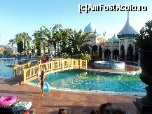 [P17] piscina Kamelya, in fata e restaurantul Kamelya » foto by gl25mir
 - 
<span class="allrVoted glyphicon glyphicon-heart hidden" id="av338609"></span>
<a class="m-l-10 hidden" id="sv338609" onclick="voting_Foto_DelVot(,338609,3242)" role="button">șterge vot <span class="glyphicon glyphicon-remove"></span></a>
<a id="v9338609" class=" c-red"  onclick="voting_Foto_SetVot(338609)" role="button"><span class="glyphicon glyphicon-heart-empty"></span> <b>LIKE</b> = Votează poza</a> <img class="hidden"  id="f338609W9" src="/imagini/loader.gif" border="0" /><span class="AjErrMes hidden" id="e338609ErM"></span>