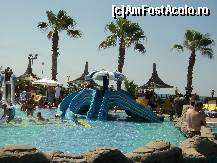[P06] aquapark, piscina copii mici, topogane pe care curge apa » foto by gl25mir
 - 
<span class="allrVoted glyphicon glyphicon-heart hidden" id="av338584"></span>
<a class="m-l-10 hidden" id="sv338584" onclick="voting_Foto_DelVot(,338584,3242)" role="button">șterge vot <span class="glyphicon glyphicon-remove"></span></a>
<a id="v9338584" class=" c-red"  onclick="voting_Foto_SetVot(338584)" role="button"><span class="glyphicon glyphicon-heart-empty"></span> <b>LIKE</b> = Votează poza</a> <img class="hidden"  id="f338584W9" src="/imagini/loader.gif" border="0" /><span class="AjErrMes hidden" id="e338584ErM"></span>