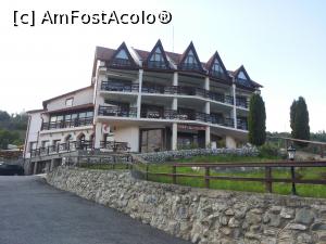 [P03] Hotel Acvila.  » foto by iunie12
 - 
<span class="allrVoted glyphicon glyphicon-heart hidden" id="av745087"></span>
<a class="m-l-10 hidden" id="sv745087" onclick="voting_Foto_DelVot(,745087,3243)" role="button">șterge vot <span class="glyphicon glyphicon-remove"></span></a>
<a id="v9745087" class=" c-red"  onclick="voting_Foto_SetVot(745087)" role="button"><span class="glyphicon glyphicon-heart-empty"></span> <b>LIKE</b> = Votează poza</a> <img class="hidden"  id="f745087W9" src="/imagini/loader.gif" border="0" /><span class="AjErrMes hidden" id="e745087ErM"></span>