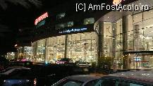 [P08] Showroom Toyota, cel mai mare din Oman » foto by irinagh
 - 
<span class="allrVoted glyphicon glyphicon-heart hidden" id="av128415"></span>
<a class="m-l-10 hidden" id="sv128415" onclick="voting_Foto_DelVot(,128415,3254)" role="button">șterge vot <span class="glyphicon glyphicon-remove"></span></a>
<a id="v9128415" class=" c-red"  onclick="voting_Foto_SetVot(128415)" role="button"><span class="glyphicon glyphicon-heart-empty"></span> <b>LIKE</b> = Votează poza</a> <img class="hidden"  id="f128415W9" src="/imagini/loader.gif" border="0" /><span class="AjErrMes hidden" id="e128415ErM"></span>