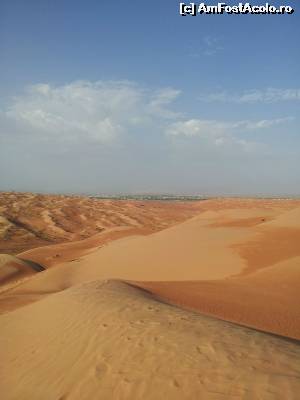[P07] Wahiba Sands » foto by Mirna
 - 
<span class="allrVoted glyphicon glyphicon-heart hidden" id="av624576"></span>
<a class="m-l-10 hidden" id="sv624576" onclick="voting_Foto_DelVot(,624576,3254)" role="button">șterge vot <span class="glyphicon glyphicon-remove"></span></a>
<a id="v9624576" class=" c-red"  onclick="voting_Foto_SetVot(624576)" role="button"><span class="glyphicon glyphicon-heart-empty"></span> <b>LIKE</b> = Votează poza</a> <img class="hidden"  id="f624576W9" src="/imagini/loader.gif" border="0" /><span class="AjErrMes hidden" id="e624576ErM"></span>