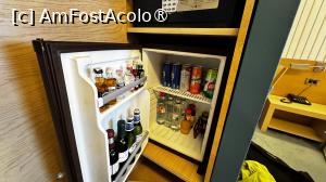 [P08] Hotel Vega - minibar » foto by Mika
 - 
<span class="allrVoted glyphicon glyphicon-heart hidden" id="av1483139"></span>
<a class="m-l-10 hidden" id="sv1483139" onclick="voting_Foto_DelVot(,1483139,3293)" role="button">șterge vot <span class="glyphicon glyphicon-remove"></span></a>
<a id="v91483139" class=" c-red"  onclick="voting_Foto_SetVot(1483139)" role="button"><span class="glyphicon glyphicon-heart-empty"></span> <b>LIKE</b> = Votează poza</a> <img class="hidden"  id="f1483139W9" src="/imagini/loader.gif" border="0" /><span class="AjErrMes hidden" id="e1483139ErM"></span>