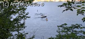 [P32] Bicaz - Acrobatii nautice pe Lacul Izvorul Muntelui. » foto by iulianic
 - 
<span class="allrVoted glyphicon glyphicon-heart hidden" id="av1538313"></span>
<a class="m-l-10 hidden" id="sv1538313" onclick="voting_Foto_DelVot(,1538313,3314)" role="button">șterge vot <span class="glyphicon glyphicon-remove"></span></a>
<a id="v91538313" class=" c-red"  onclick="voting_Foto_SetVot(1538313)" role="button"><span class="glyphicon glyphicon-heart-empty"></span> <b>LIKE</b> = Votează poza</a> <img class="hidden"  id="f1538313W9" src="/imagini/loader.gif" border="0" /><span class="AjErrMes hidden" id="e1538313ErM"></span>
