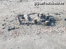 [P09] copiii inca mai fac castele de nisip... » foto by catahappy
 - 
<span class="allrVoted glyphicon glyphicon-heart hidden" id="av17753"></span>
<a class="m-l-10 hidden" id="sv17753" onclick="voting_Foto_DelVot(,17753,3329)" role="button">șterge vot <span class="glyphicon glyphicon-remove"></span></a>
<a id="v917753" class=" c-red"  onclick="voting_Foto_SetVot(17753)" role="button"><span class="glyphicon glyphicon-heart-empty"></span> <b>LIKE</b> = Votează poza</a> <img class="hidden"  id="f17753W9" src="/imagini/loader.gif" border="0" /><span class="AjErrMes hidden" id="e17753ErM"></span>