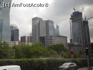 [P02] Franța - Paris, Cartierul La Defense. » foto by iulianic
 - 
<span class="allrVoted glyphicon glyphicon-heart hidden" id="av1432478"></span>
<a class="m-l-10 hidden" id="sv1432478" onclick="voting_Foto_DelVot(,1432478,3364)" role="button">șterge vot <span class="glyphicon glyphicon-remove"></span></a>
<a id="v91432478" class=" c-red"  onclick="voting_Foto_SetVot(1432478)" role="button"><span class="glyphicon glyphicon-heart-empty"></span> <b>LIKE</b> = Votează poza</a> <img class="hidden"  id="f1432478W9" src="/imagini/loader.gif" border="0" /><span class="AjErrMes hidden" id="e1432478ErM"></span>