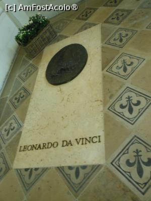 [P12] Castelul Amboise - Capela Saint Hubert, mormântul lui Leonardo da Vinci. » foto by iulianic
 - 
<span class="allrVoted glyphicon glyphicon-heart hidden" id="av1473716"></span>
<a class="m-l-10 hidden" id="sv1473716" onclick="voting_Foto_DelVot(,1473716,3364)" role="button">șterge vot <span class="glyphicon glyphicon-remove"></span></a>
<a id="v91473716" class=" c-red"  onclick="voting_Foto_SetVot(1473716)" role="button"><span class="glyphicon glyphicon-heart-empty"></span> <b>LIKE</b> = Votează poza</a> <img class="hidden"  id="f1473716W9" src="/imagini/loader.gif" border="0" /><span class="AjErrMes hidden" id="e1473716ErM"></span>