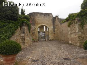 [P15] Castelul Amboise - Una dintre celebrele porți. » foto by iulianic
 - 
<span class="allrVoted glyphicon glyphicon-heart hidden" id="av1473719"></span>
<a class="m-l-10 hidden" id="sv1473719" onclick="voting_Foto_DelVot(,1473719,3364)" role="button">șterge vot <span class="glyphicon glyphicon-remove"></span></a>
<a id="v91473719" class=" c-red"  onclick="voting_Foto_SetVot(1473719)" role="button"><span class="glyphicon glyphicon-heart-empty"></span> <b>LIKE</b> = Votează poza</a> <img class="hidden"  id="f1473719W9" src="/imagini/loader.gif" border="0" /><span class="AjErrMes hidden" id="e1473719ErM"></span>