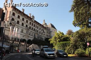 [P03] Castelul din Blois. Si din statia din imagine se poate lua autobuzul spe Chambord. » foto by DanSta <span class="label label-default labelC_thin small">NEVOTABILĂ</span>