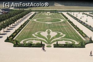 [P07] Gradina din Chambord » foto by DanSta
 - 
<span class="allrVoted glyphicon glyphicon-heart hidden" id="av1175325"></span>
<a class="m-l-10 hidden" id="sv1175325" onclick="voting_Foto_DelVot(,1175325,3364)" role="button">șterge vot <span class="glyphicon glyphicon-remove"></span></a>
<a id="v91175325" class=" c-red"  onclick="voting_Foto_SetVot(1175325)" role="button"><span class="glyphicon glyphicon-heart-empty"></span> <b>LIKE</b> = Votează poza</a> <img class="hidden"  id="f1175325W9" src="/imagini/loader.gif" border="0" /><span class="AjErrMes hidden" id="e1175325ErM"></span>