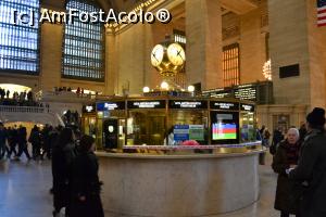 [P14] Ghiseul de bilete din mijloc » foto by AZE
 - 
<span class="allrVoted glyphicon glyphicon-heart hidden" id="av720326"></span>
<a class="m-l-10 hidden" id="sv720326" onclick="voting_Foto_DelVot(,720326,3385)" role="button">șterge vot <span class="glyphicon glyphicon-remove"></span></a>
<a id="v9720326" class=" c-red"  onclick="voting_Foto_SetVot(720326)" role="button"><span class="glyphicon glyphicon-heart-empty"></span> <b>LIKE</b> = Votează poza</a> <img class="hidden"  id="f720326W9" src="/imagini/loader.gif" border="0" /><span class="AjErrMes hidden" id="e720326ErM"></span>