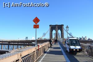 [P20] Am ras si cand am vazut aceste vehicule pe 3 roti a politiei (dar practice pot sa intervina acolo unde nu merge cu masina normala in cazul de fata zona pietonala Brooklyn Bridge)  » foto by AZE
 - 
<span class="allrVoted glyphicon glyphicon-heart hidden" id="av723200"></span>
<a class="m-l-10 hidden" id="sv723200" onclick="voting_Foto_DelVot(,723200,3385)" role="button">șterge vot <span class="glyphicon glyphicon-remove"></span></a>
<a id="v9723200" class=" c-red"  onclick="voting_Foto_SetVot(723200)" role="button"><span class="glyphicon glyphicon-heart-empty"></span> <b>LIKE</b> = Votează poza</a> <img class="hidden"  id="f723200W9" src="/imagini/loader.gif" border="0" /><span class="AjErrMes hidden" id="e723200ErM"></span>